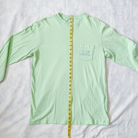 Vineyard Vines Whale Long Sleeve (Size: S) - Picture 8 of 13